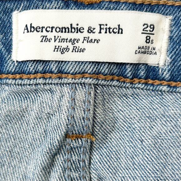 Abercrombie & Fitch The Vintage Flare High Rise Short Jeans - Picture 10 of 14